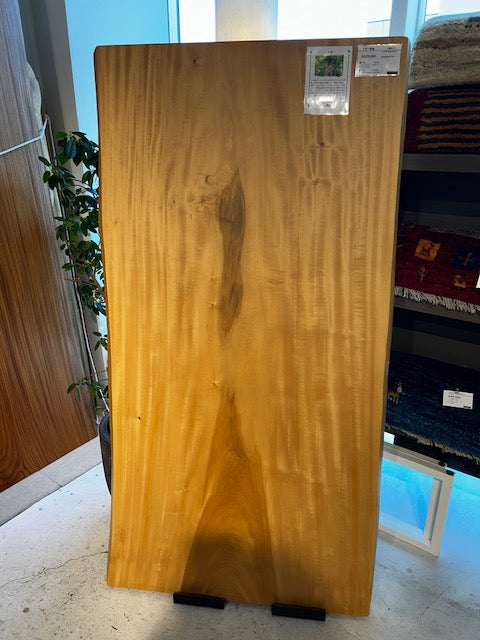 トチ一枚板［湘南T-SITE店／1515-800］